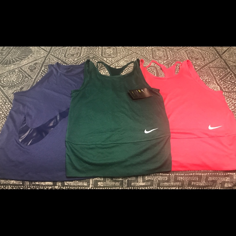NIKE Dry Fit Women’s Tops